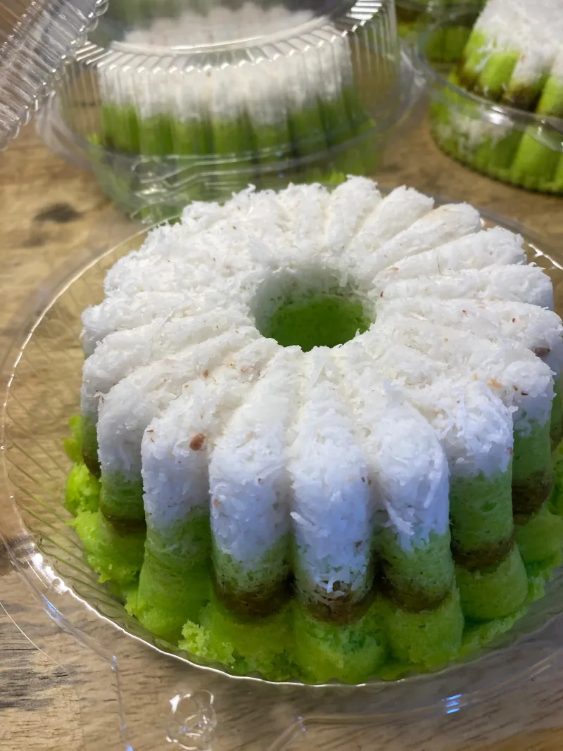 Cake Putu Ayu